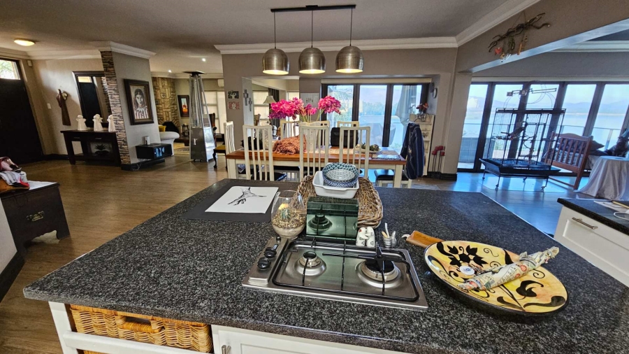 4 Bedroom Property for Sale in Birdwood Estate North West